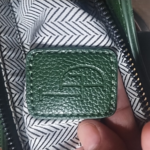 LDW Designs Forest Green Crossbody Bag with Circular Accent - Picture 2 of 5